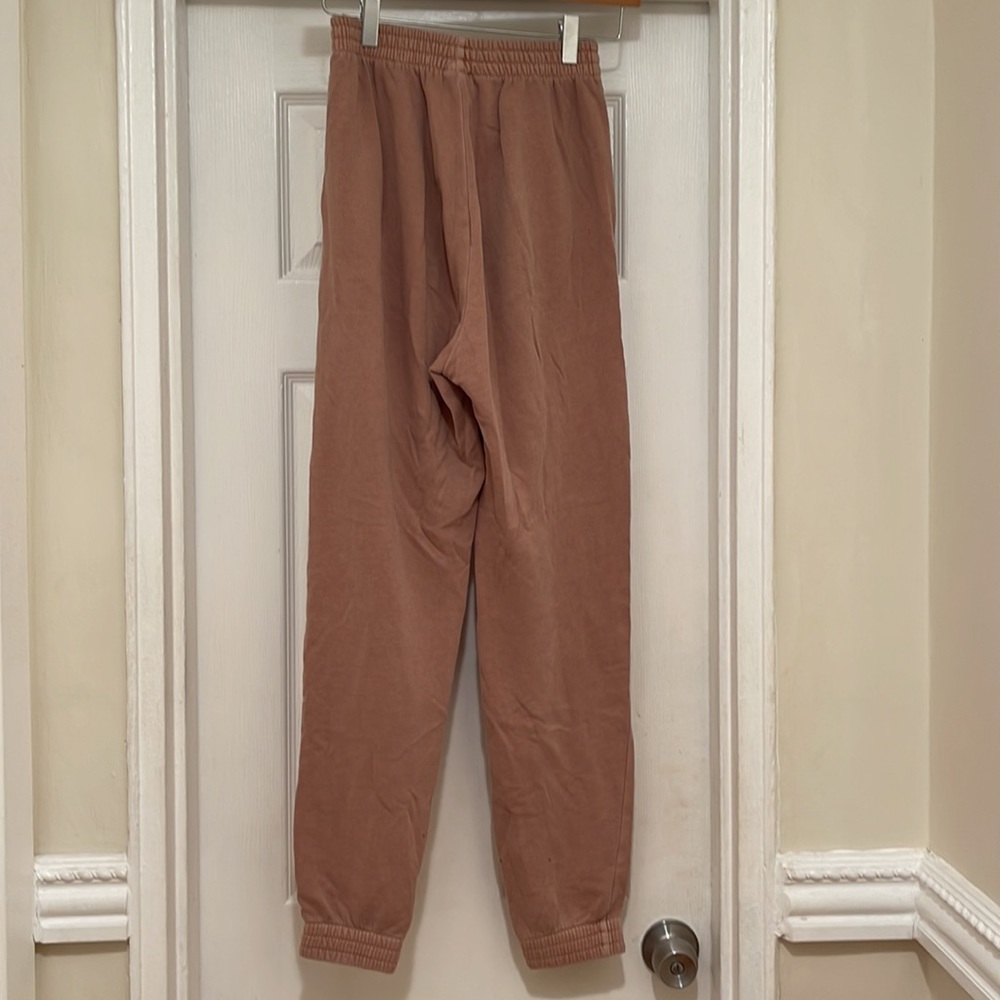 PINK sweatpants - Picture 3 of 6